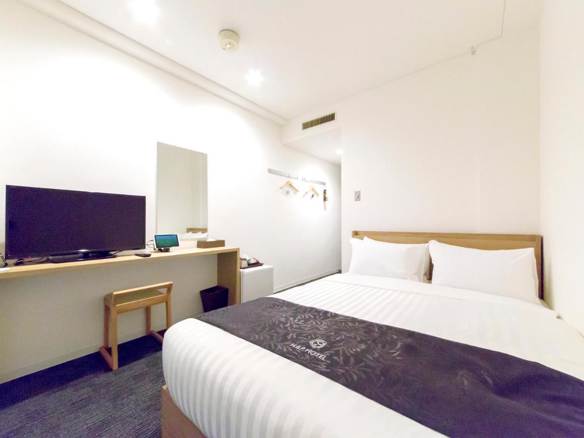 H.B.P Hotel Osaka Buitenkant foto