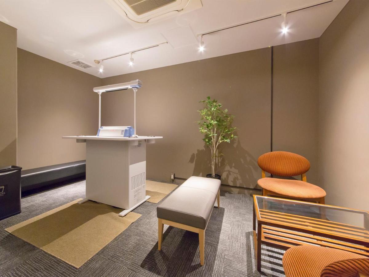 H.B.P Hotel Osaka Buitenkant foto